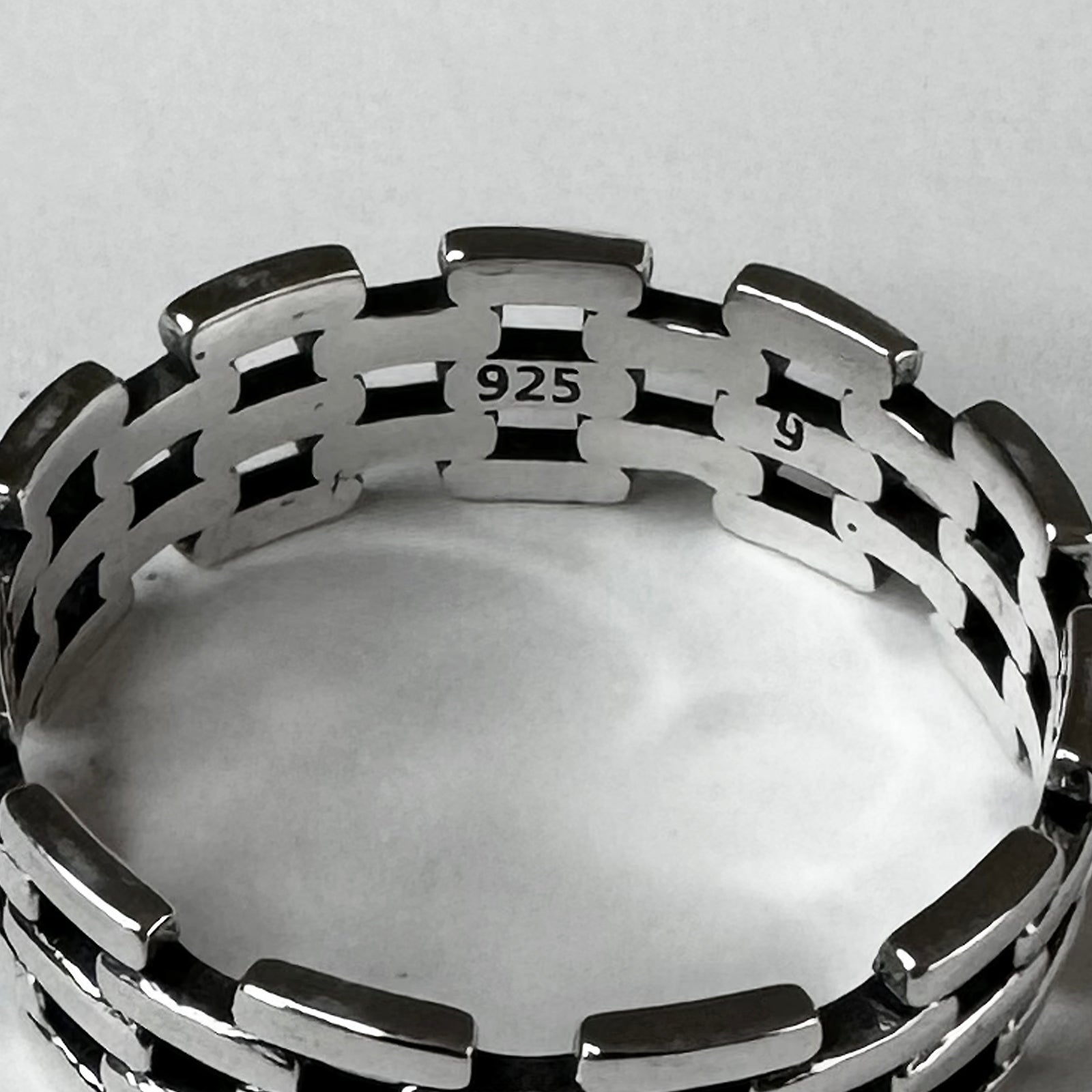 CHESI 925 sterling silver Brick Ring showing close-up detail view of 925 stamp.