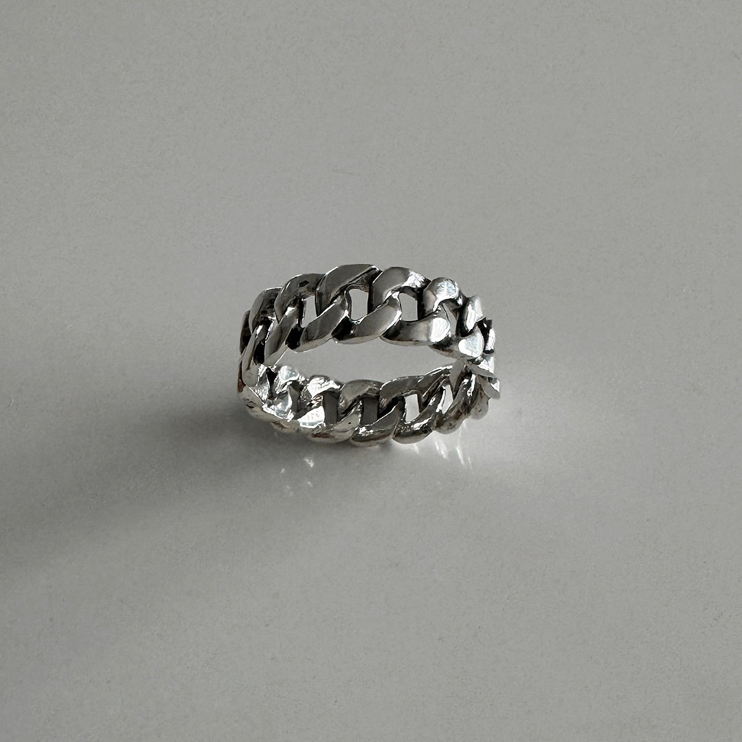 Top view of CHESI 925 sterling silver cuban ring