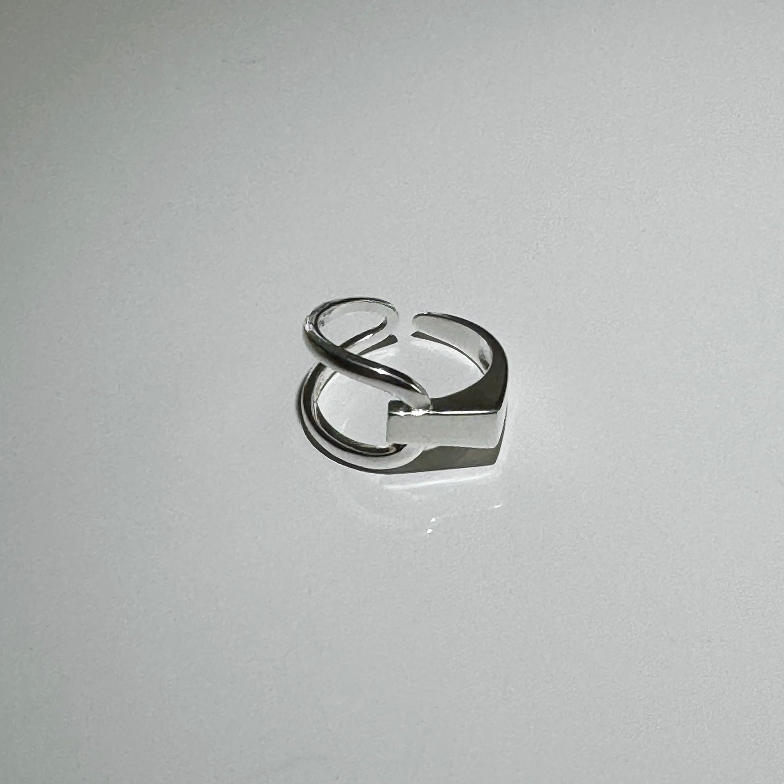 Front view of CHESI 925 sterling silver adjustable Interloop Ring