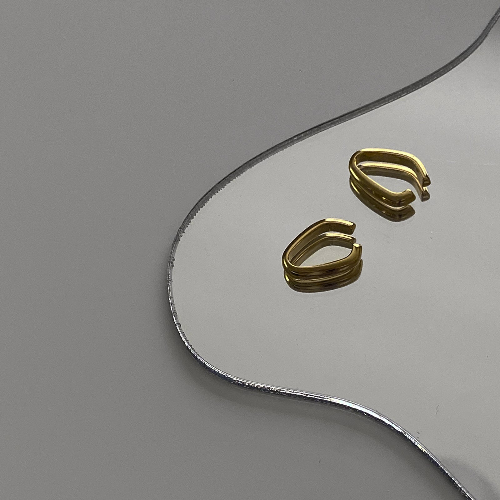 An extra view of our Minimal Ear Cuff Set in Gold. 
